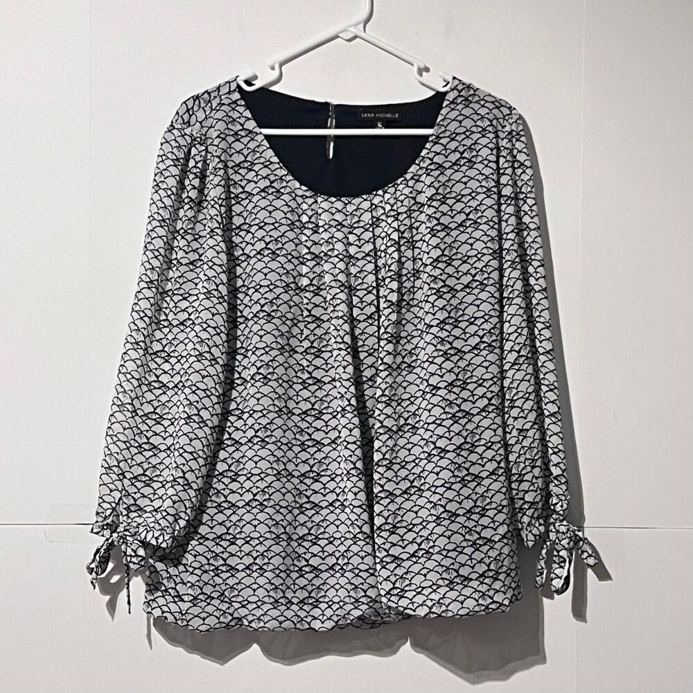 Sarah Michelle Womens Blouse Shirt Size XL Grey Animal Print Scales Chiffon